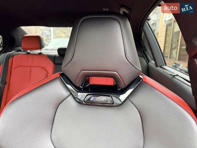 Серый БМВ М5, объемом двигателя 4.39 л и пробегом 9 тыс. км за 179500 $, фото 23 на Automoto.ua