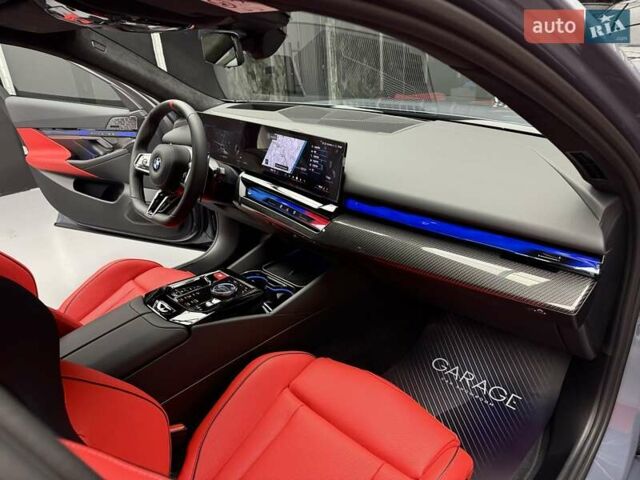 Серый БМВ М5, объемом двигателя 4.4 л и пробегом 1 тыс. км за 181900 $, фото 54 на Automoto.ua