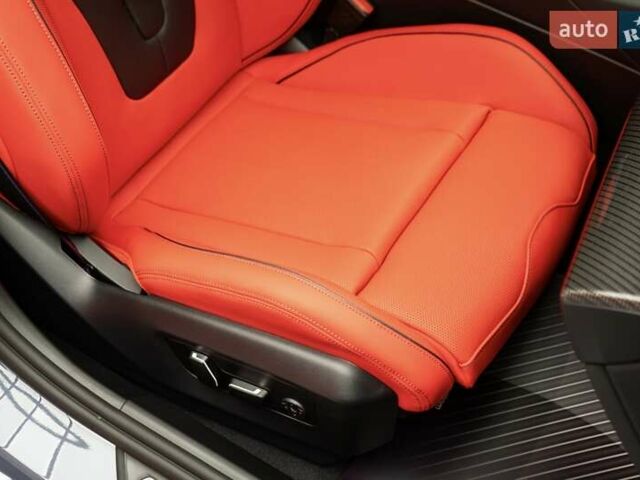 Серый БМВ М5, объемом двигателя 4.4 л и пробегом 1 тыс. км за 185900 $, фото 43 на Automoto.ua