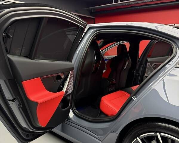 Серый БМВ М5, объемом двигателя 4.4 л и пробегом 1 тыс. км за 181900 $, фото 35 на Automoto.ua