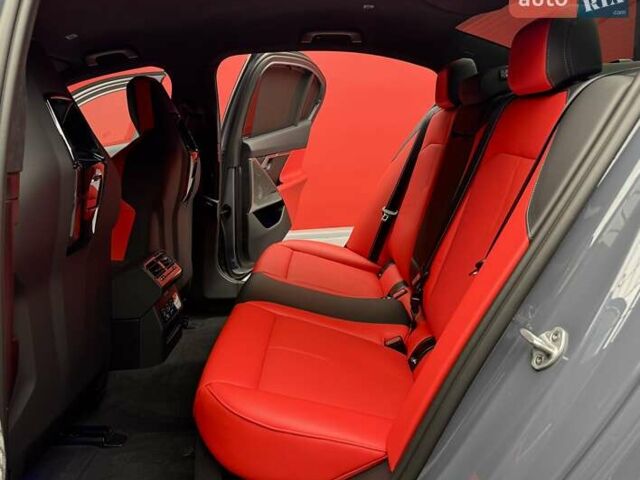 Серый БМВ М5, объемом двигателя 4.4 л и пробегом 1 тыс. км за 181900 $, фото 37 на Automoto.ua