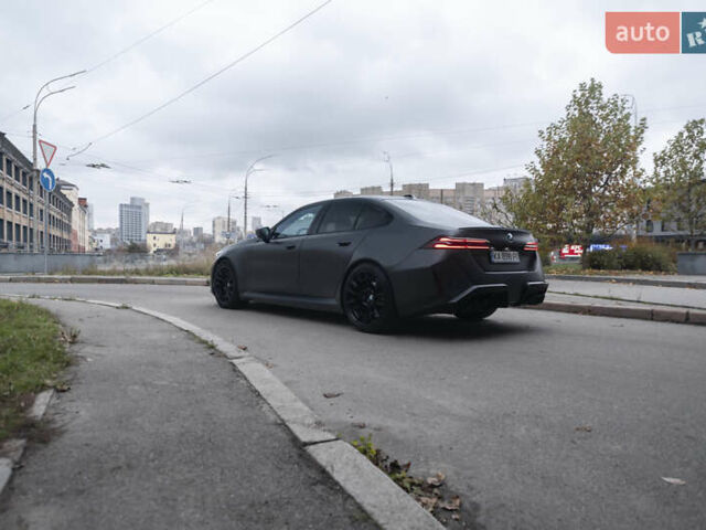 Серый БМВ М5, объемом двигателя 4.39 л и пробегом 3 тыс. км за 205000 $, фото 2 на Automoto.ua