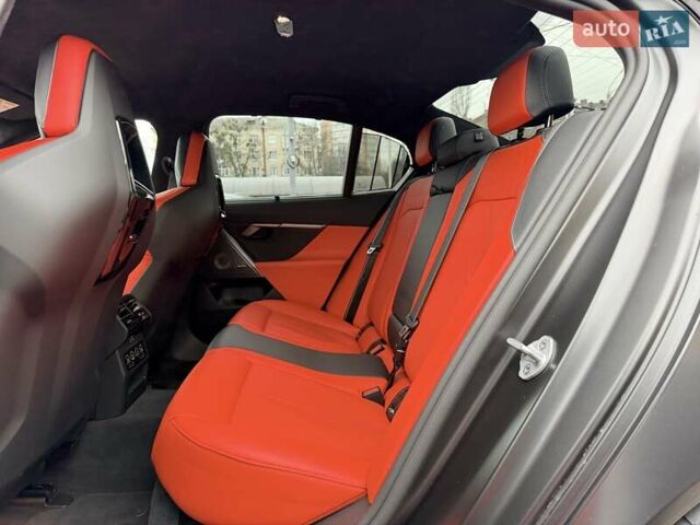 Серый БМВ М5, объемом двигателя 4.39 л и пробегом 9 тыс. км за 179500 $, фото 28 на Automoto.ua