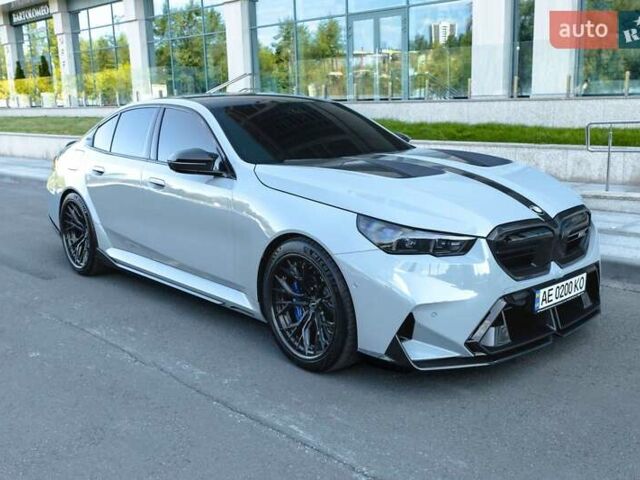 БМВ М5 2025 у Дніпро (Дніпропетровську) на Automoto.ua Сірий БМВ М5, об'ємом двигуна 4.39 л та пробігом 3 тис. км за 245000 $, фото 5 на Automoto.ua