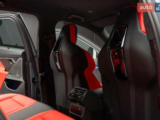 Серый БМВ М5, объемом двигателя 4.4 л и пробегом 1 тыс. км за 185900 $, фото 38 на Automoto.ua