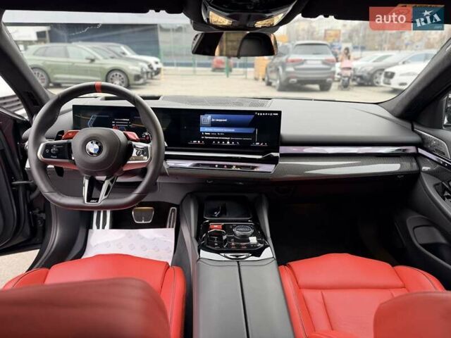 Серый БМВ М5, объемом двигателя 4.39 л и пробегом 9 тыс. км за 179500 $, фото 32 на Automoto.ua