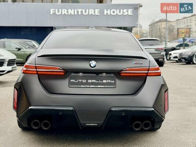 Серый БМВ М5, объемом двигателя 4.39 л и пробегом 9 тыс. км за 179500 $, фото 15 на Automoto.ua