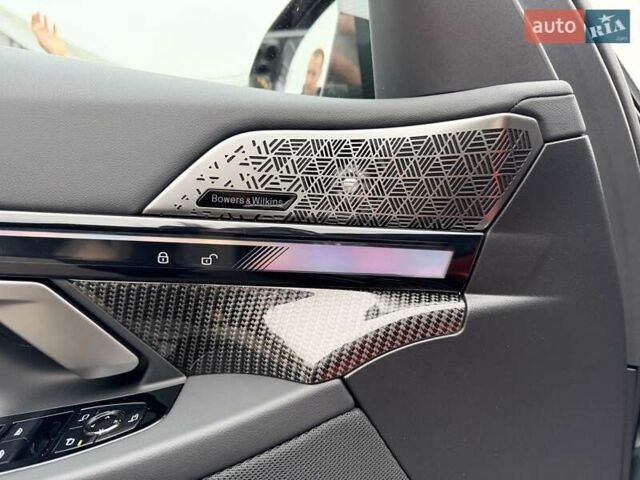 Серый БМВ М5, объемом двигателя 4.39 л и пробегом 9 тыс. км за 179500 $, фото 24 на Automoto.ua