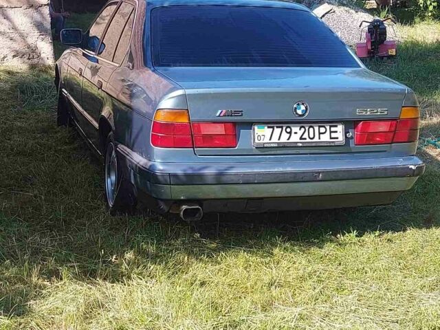 Синий БМВ М5, объемом двигателя 0 л и пробегом 370 тыс. км за 1402 $, фото 1 на Automoto.ua
