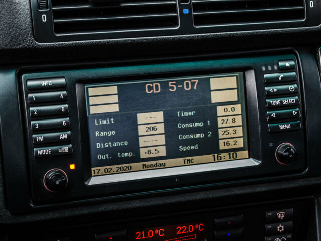 Синій БМВ М5, об'ємом двигуна 4.9 л та пробігом 107 тис. км за 25555 $, фото 30 на Automoto.ua