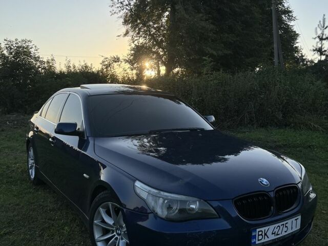 Синий БМВ М5, объемом двигателя 2.2 л и пробегом 290 тыс. км за 5800 $, фото 1 на Automoto.ua