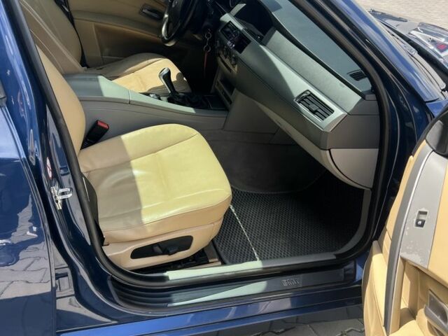 Синий БМВ М5, объемом двигателя 2.2 л и пробегом 290 тыс. км за 5800 $, фото 18 на Automoto.ua