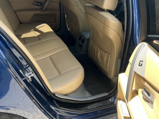 Синий БМВ М5, объемом двигателя 2.2 л и пробегом 290 тыс. км за 5800 $, фото 21 на Automoto.ua