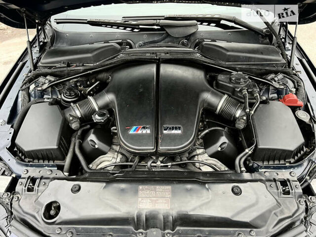 Синій БМВ М5, об'ємом двигуна 5 л та пробігом 108 тис. км за 32000 $, фото 7 на Automoto.ua