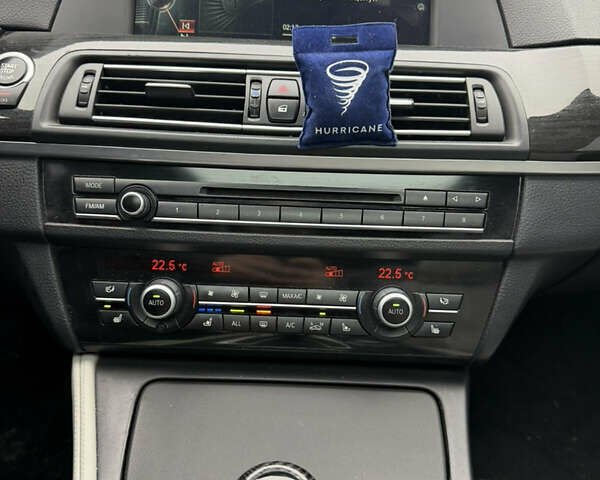 Синий БМВ М5, объемом двигателя 4.39 л и пробегом 190 тыс. км за 30200 $, фото 23 на Automoto.ua