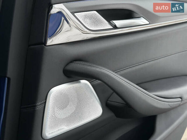 Синий БМВ М5, объемом двигателя 4.39 л и пробегом 90 тыс. км за 57000 $, фото 83 на Automoto.ua