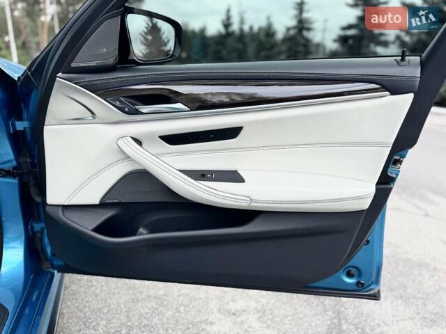 Синий БМВ М5, объемом двигателя 4.39 л и пробегом 56 тыс. км за 90000 $, фото 43 на Automoto.ua