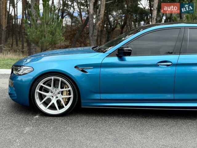 Синий БМВ М5, объемом двигателя 4.39 л и пробегом 56 тыс. км за 90000 $, фото 5 на Automoto.ua