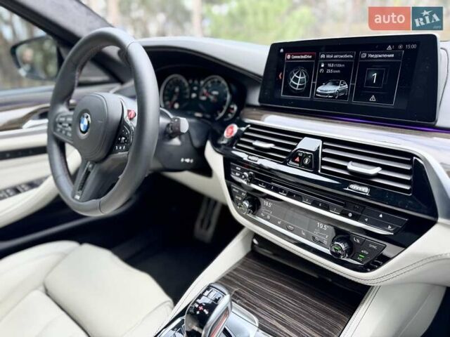 Синий БМВ М5, объемом двигателя 4.39 л и пробегом 56 тыс. км за 90000 $, фото 49 на Automoto.ua