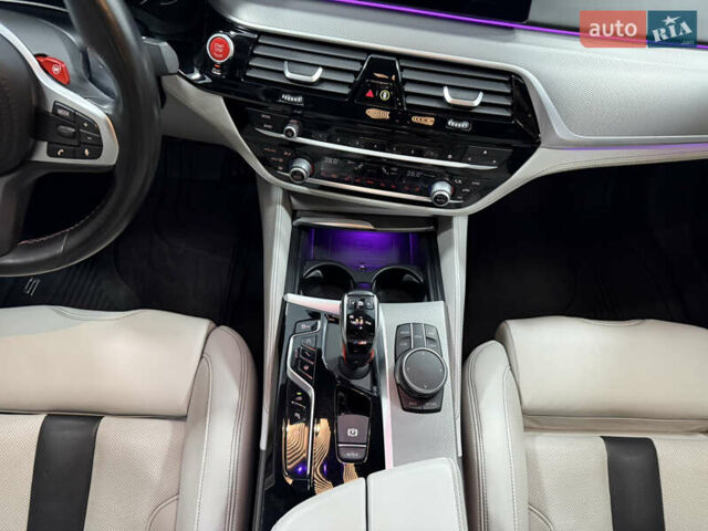 Синий БМВ М5, объемом двигателя 4.39 л и пробегом 79 тыс. км за 74999 $, фото 14 на Automoto.ua