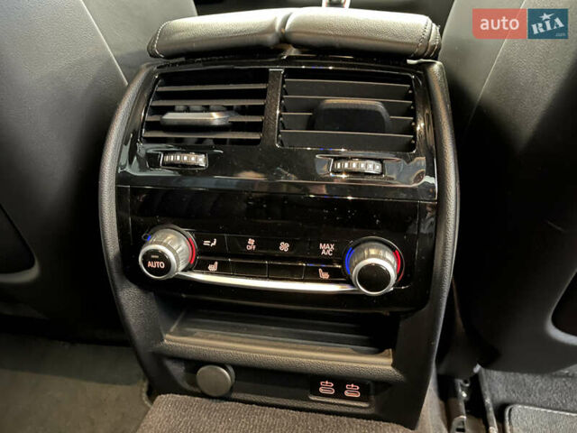 Синій БМВ М5, об'ємом двигуна 4.4 л та пробігом 29 тис. км за 82000 $, фото 26 на Automoto.ua