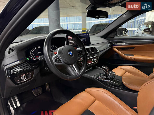 Синий БМВ М5, объемом двигателя 4.39 л и пробегом 70 тыс. км за 99000 $, фото 19 на Automoto.ua