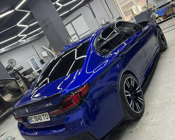 Синий БМВ М5, объемом двигателя 4.39 л и пробегом 50 тыс. км за 85000 $, фото 1 на Automoto.ua