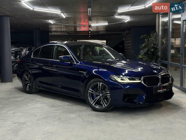 Синий БМВ М5, объемом двигателя 4.39 л и пробегом 70 тыс. км за 99000 $, фото 1 на Automoto.ua
