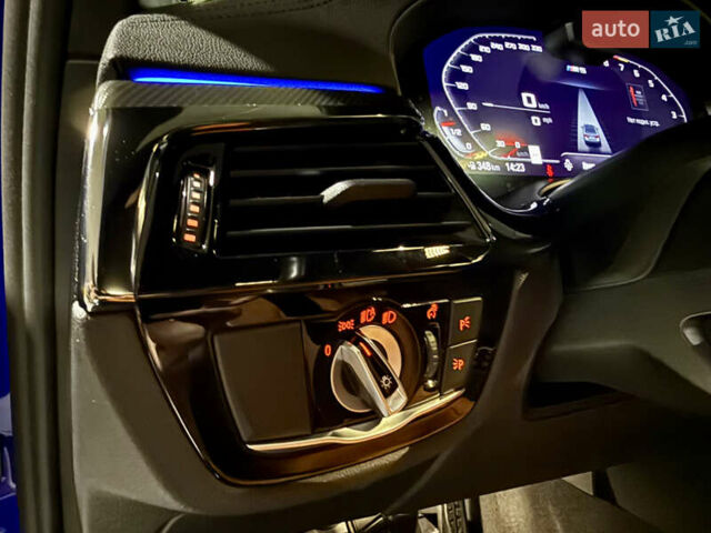 Синий БМВ М5, объемом двигателя 4.4 л и пробегом 42 тыс. км за 84500 $, фото 25 на Automoto.ua