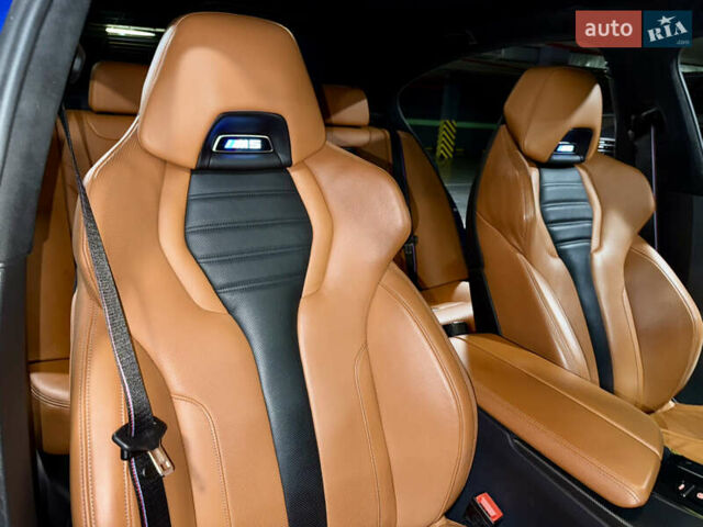 Синий БМВ М5, объемом двигателя 4.4 л и пробегом 42 тыс. км за 85500 $, фото 42 на Automoto.ua