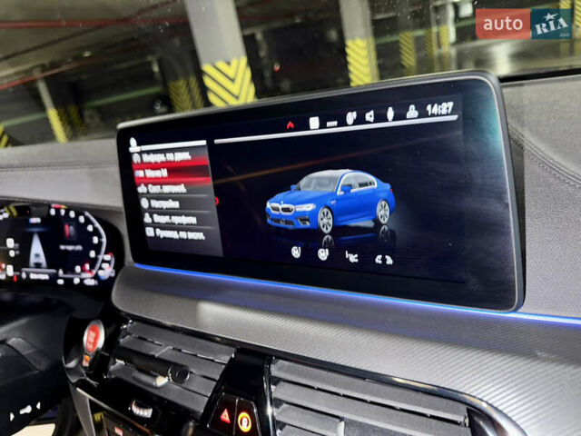 Синий БМВ М5, объемом двигателя 4.4 л и пробегом 42 тыс. км за 84500 $, фото 46 на Automoto.ua