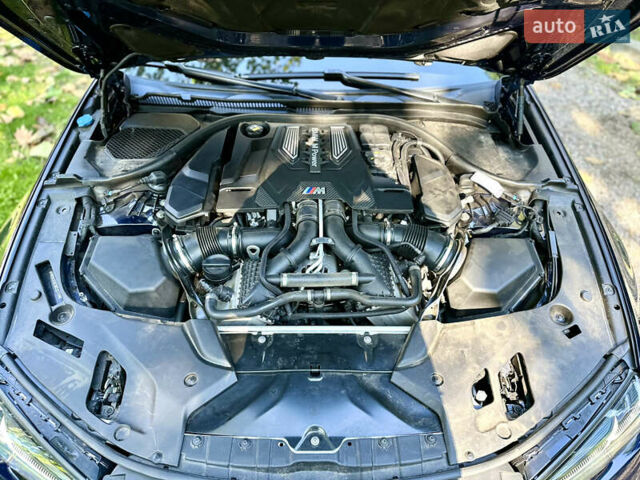 Синий БМВ М5, объемом двигателя 4.39 л и пробегом 43 тыс. км за 99990 $, фото 34 на Automoto.ua