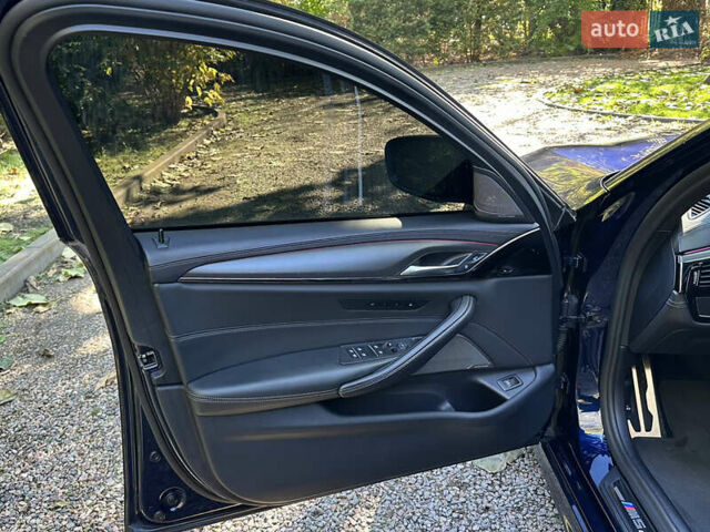 Синий БМВ М5, объемом двигателя 4.39 л и пробегом 43 тыс. км за 99990 $, фото 17 на Automoto.ua