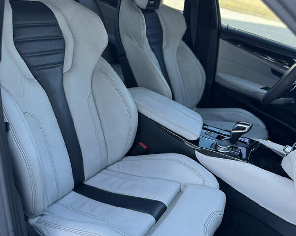 Зеленый БМВ М5, объемом двигателя 4.39 л и пробегом 47 тыс. км за 65000 $, фото 33 на Automoto.ua