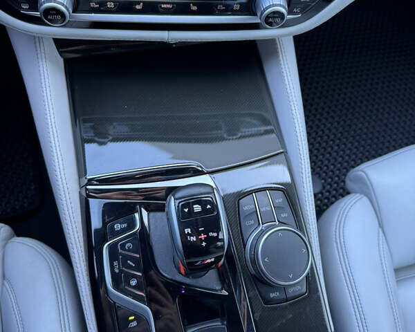 Зеленый БМВ М5, объемом двигателя 4.39 л и пробегом 47 тыс. км за 65000 $, фото 32 на Automoto.ua