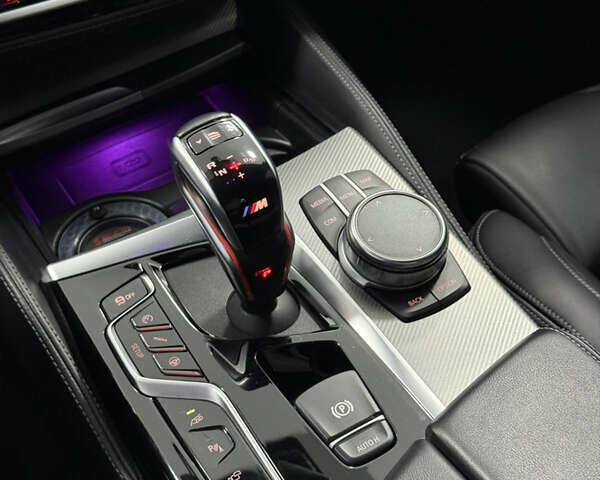 Зеленый БМВ М5, объемом двигателя 4.4 л и пробегом 47 тыс. км за 99900 $, фото 21 на Automoto.ua