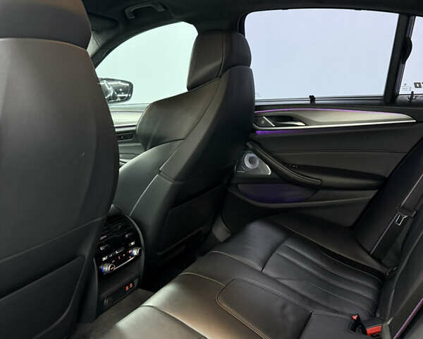 Зеленый БМВ М5, объемом двигателя 4.4 л и пробегом 47 тыс. км за 99900 $, фото 18 на Automoto.ua