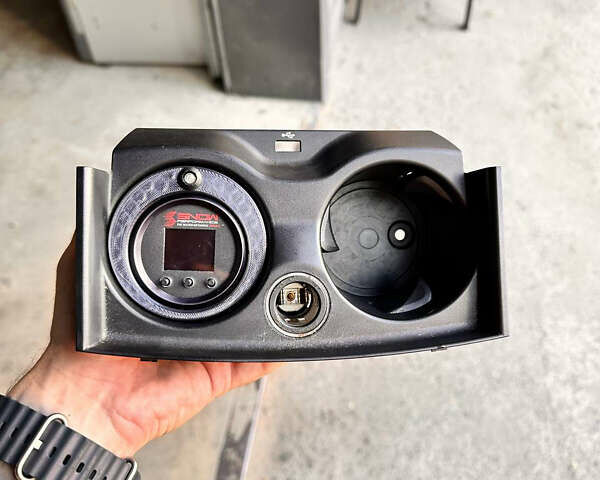 Зеленый БМВ М5, объемом двигателя 4.4 л и пробегом 47 тыс. км за 99900 $, фото 28 на Automoto.ua