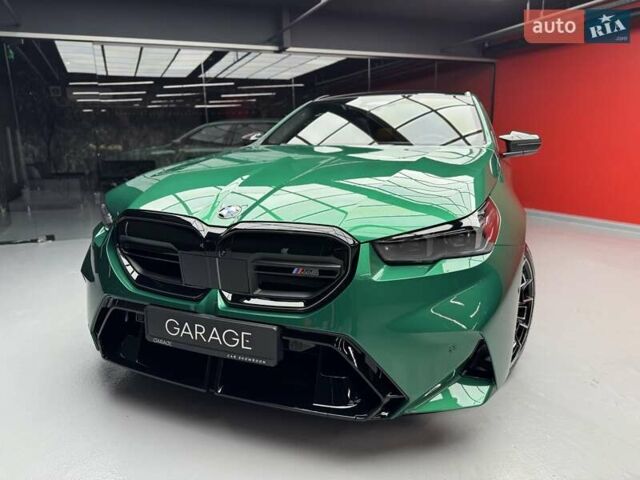 Зеленый БМВ М5, объемом двигателя 4.39 л и пробегом 1 тыс. км за 187700 $, фото 8 на Automoto.ua