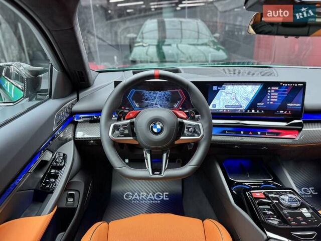 Зеленый БМВ М5, объемом двигателя 4.39 л и пробегом 1 тыс. км за 187700 $, фото 42 на Automoto.ua