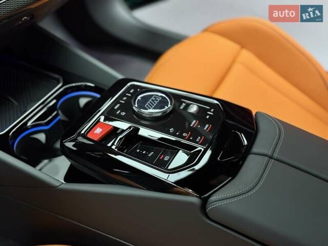 Зеленый БМВ М5, объемом двигателя 4.39 л и пробегом 1 тыс. км за 187700 $, фото 47 на Automoto.ua