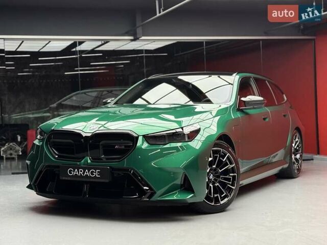Зеленый БМВ М5, объемом двигателя 4.39 л и пробегом 1 тыс. км за 187700 $, фото 12 на Automoto.ua