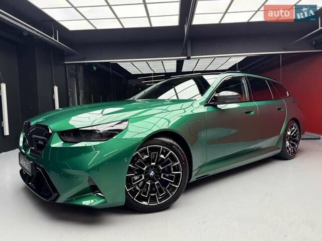 Зеленый БМВ М5, объемом двигателя 4.39 л и пробегом 1 тыс. км за 187700 $, фото 10 на Automoto.ua