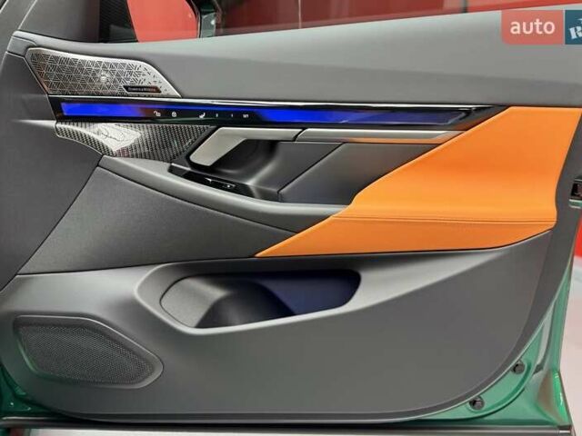 Зеленый БМВ М5, объемом двигателя 4.39 л и пробегом 1 тыс. км за 187700 $, фото 65 на Automoto.ua