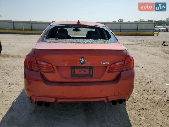 Оранжевый БМВ М5, объемом двигателя 4.39 л и пробегом 76 тыс. км за 8000 $, фото 5 на Automoto.ua