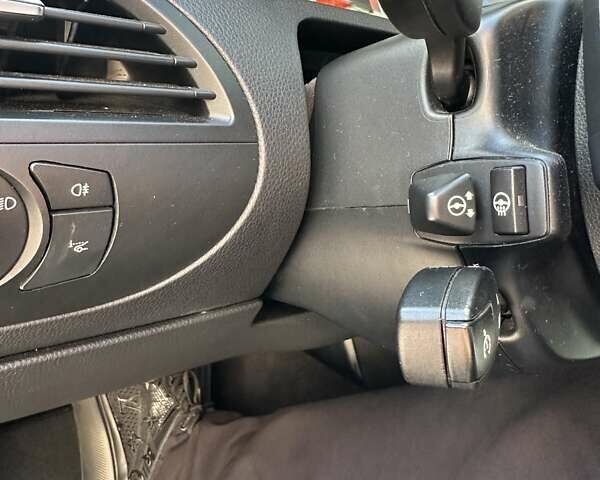 Белый БМВ М6, объемом двигателя 5 л и пробегом 62 тыс. км за 55000 $, фото 30 на Automoto.ua