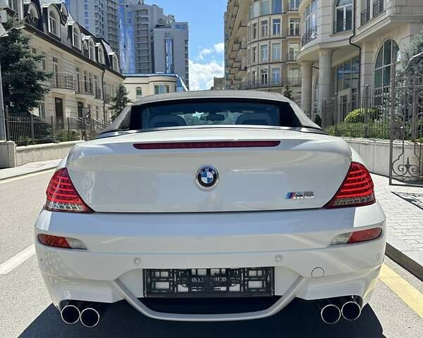 Белый БМВ М6, объемом двигателя 5 л и пробегом 62 тыс. км за 55000 $, фото 11 на Automoto.ua