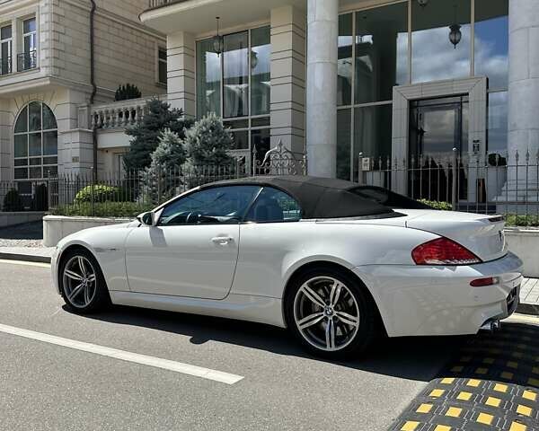 Белый БМВ М6, объемом двигателя 5 л и пробегом 62 тыс. км за 55000 $, фото 5 на Automoto.ua