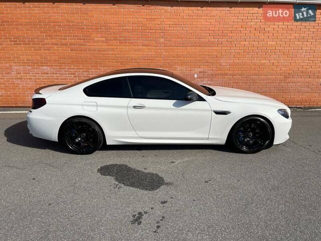 Білий БМВ М6, об'ємом двигуна 4.39 л та пробігом 88 тис. км за 26900 $, фото 20 на Automoto.ua