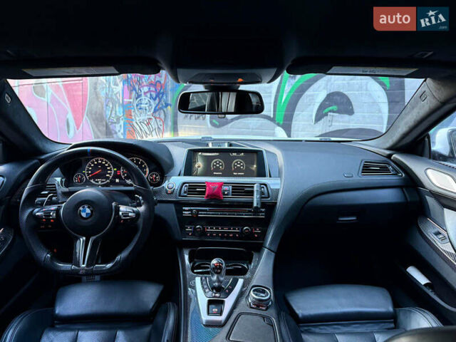 Белый БМВ М6, объемом двигателя 4.39 л и пробегом 90 тыс. км за 38900 $, фото 6 на Automoto.ua